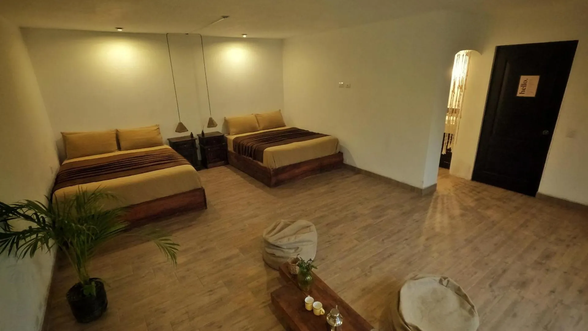 Casa Taura Bed & Breakfast Antigua